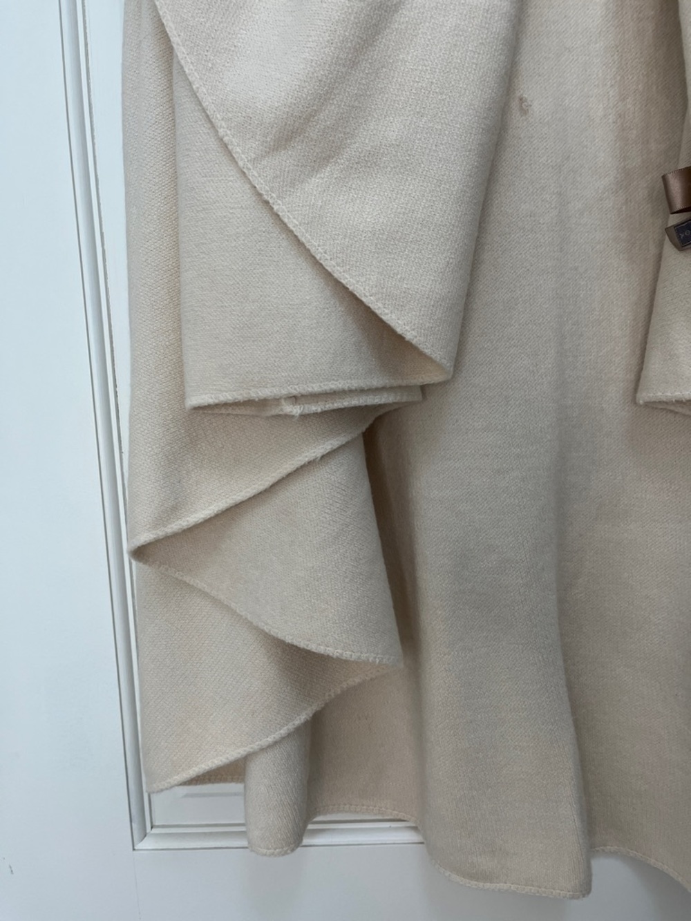 Look Cream Knit Open Front Draped Sleeveless Cardigan Vest - One Size - Picture 4 of 12